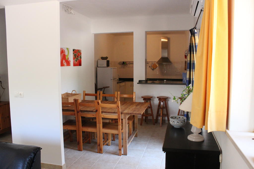 Filhas do Mar Apartments Salema Quarto foto